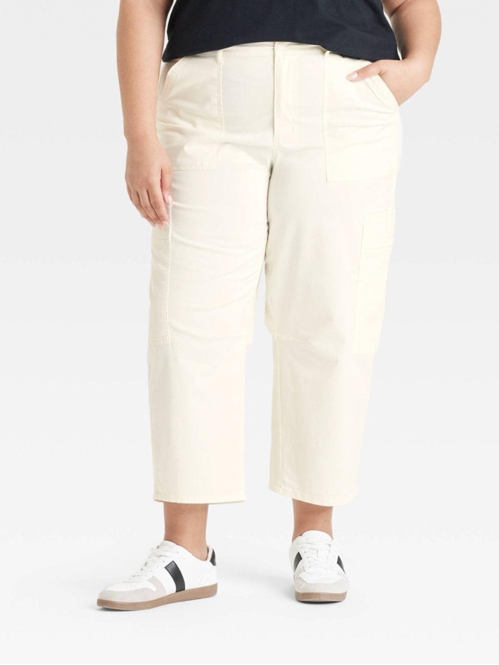 NWT Sz 16 Mid-Rise Barrel Leg Cargo Ankle Pants - Cream- Twill Fabric- Pockets